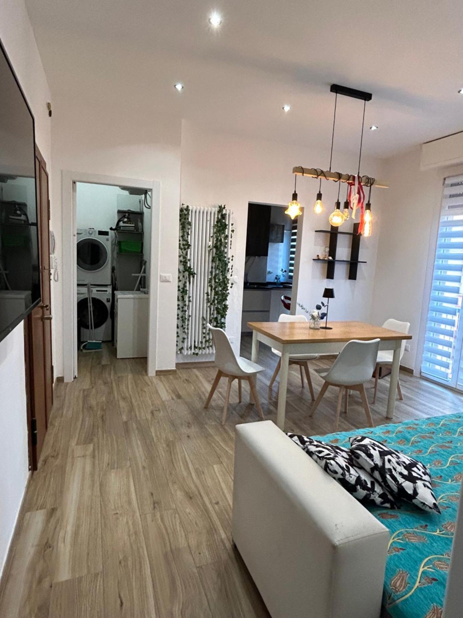 Il Tortellino Vagante - Elegant Apartment Módena Exterior foto